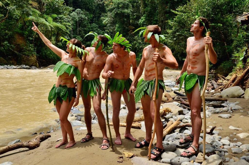 Thomas' Retreat Bukit Lawang Hotel Екстериор снимка