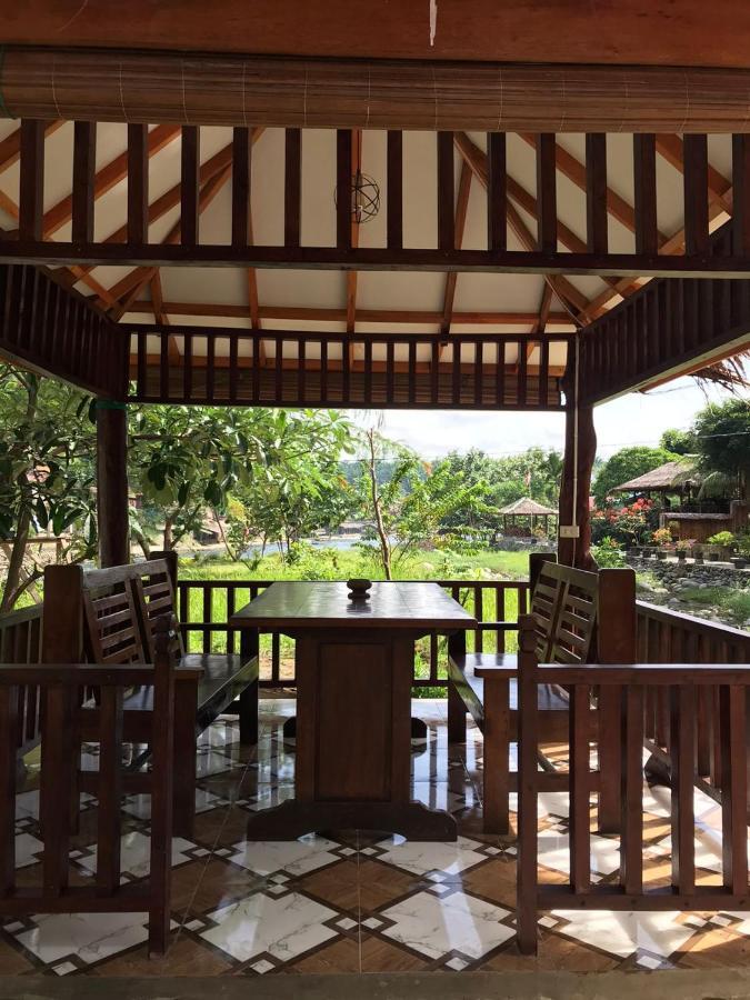 Thomas' Retreat Bukit Lawang Hotel Екстериор снимка