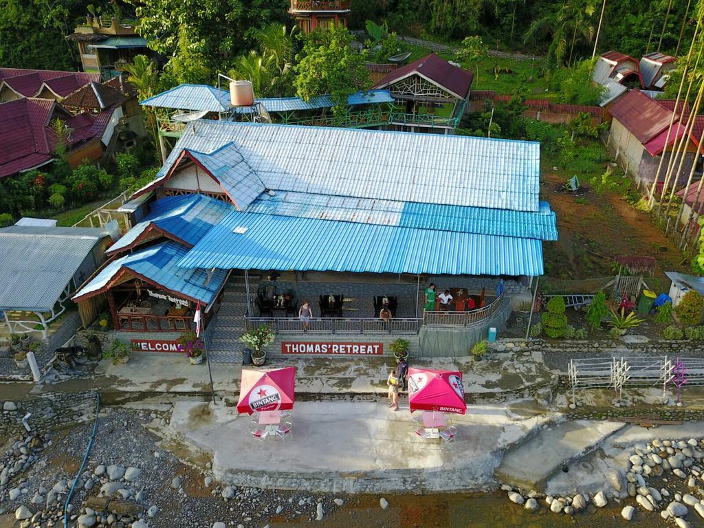 Thomas' Retreat Bukit Lawang Hotel Екстериор снимка